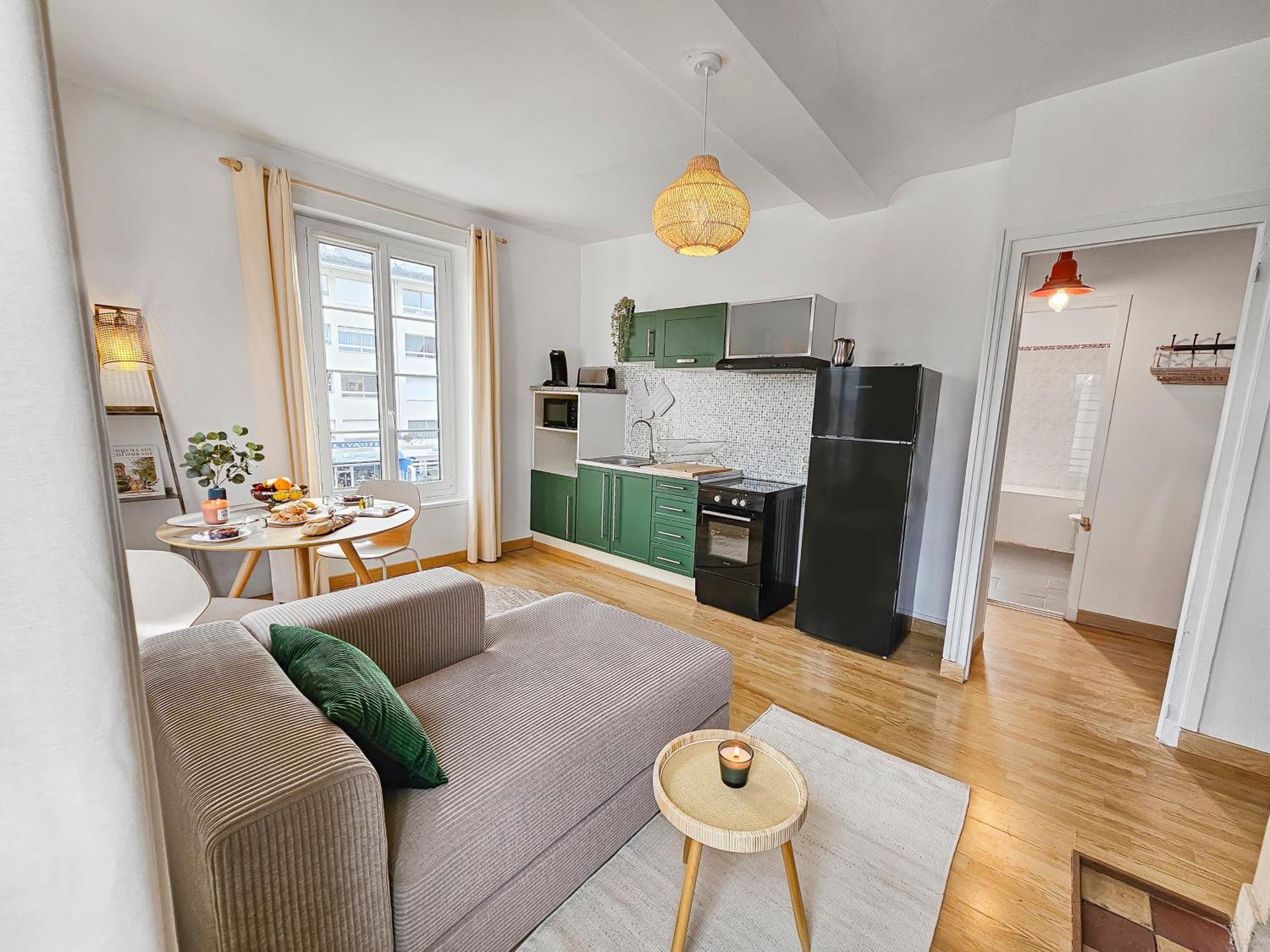 Appartement Entre Polyclinique Et Gare Wi-fi Caen